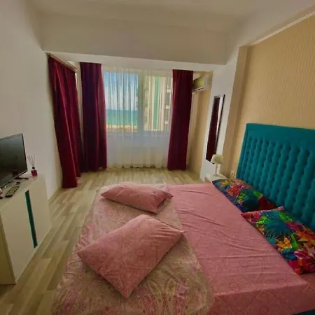 Blue Sky Summerland Apartmán