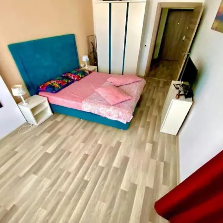 Apartment Blue Sky Summerland Mamaia